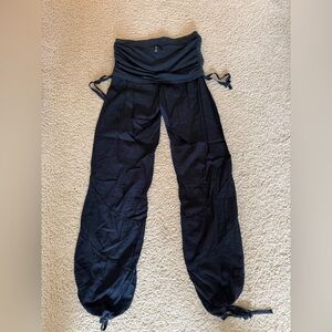 DEHA Black Yoga Pants Ruched Waist Adjustable Hem Lounge Athleisure